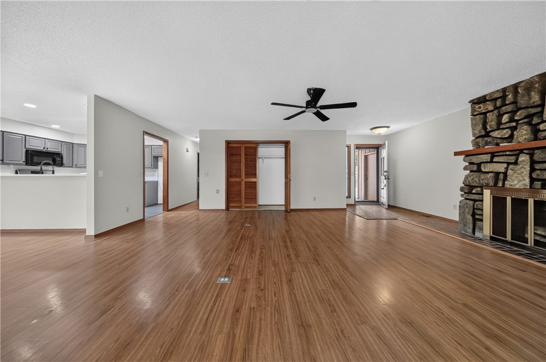 Brompton Courts Bvv - Residential Lease