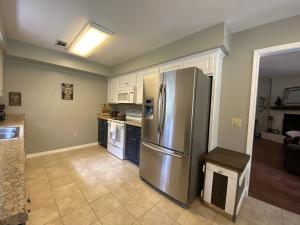 Country Cove Estates - Residential