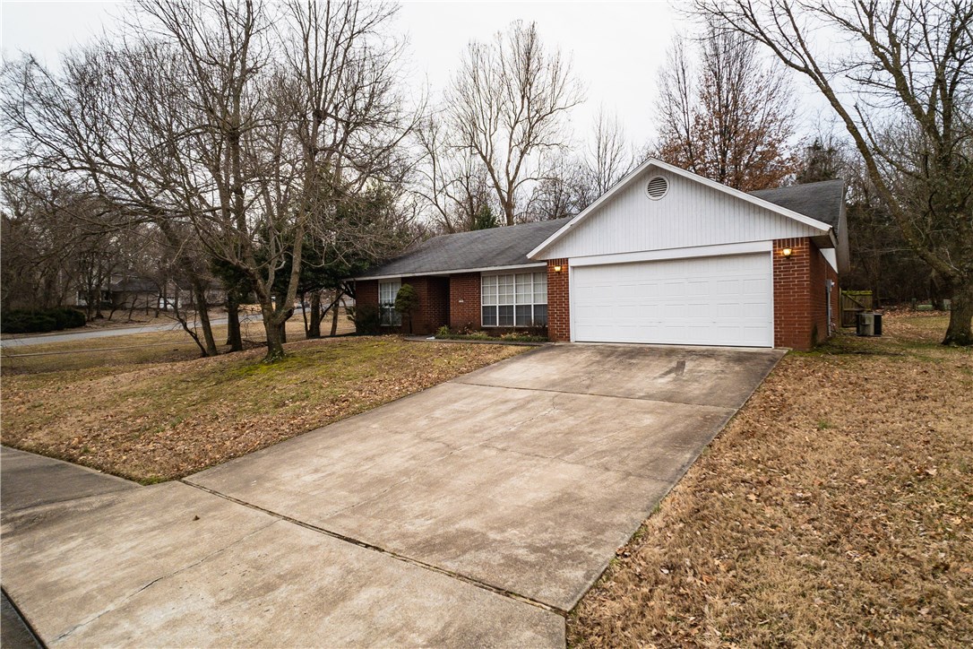 Royal Oak Estates - Residential Lease