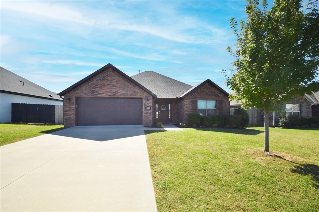 Welcome to the highly sought-after Cornerstone Subdivision! This fantastic 3-bedroom, 2-bath home features wood floors, granite countertops, stainless steel appliances, and a gas range. The kitchen includes a convenient pantry and vented hood. The open living space combined with a split bedroom floor plan provides comfort and privacy. Home comes with washer, dryer, and refrigerator. Step outside to a large, private fenced backyard with extra patio space. The new Walmart Home Office and downtown Bentonville are only 5.5 miles away, and you're close to the Bentonville Community Center and 35-acre Creekside Park. Also Enjoy Cornerstone's subdivision amenities: a clubhouse, pool, playground, and trail system with exercise stations. Pets are negotiable with owner approval and an additional deposit, no smoking, and a one-year lease is required.