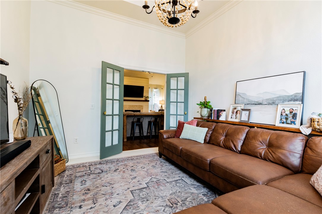 Wellington Heights Ph II Cave Spgs - Residential