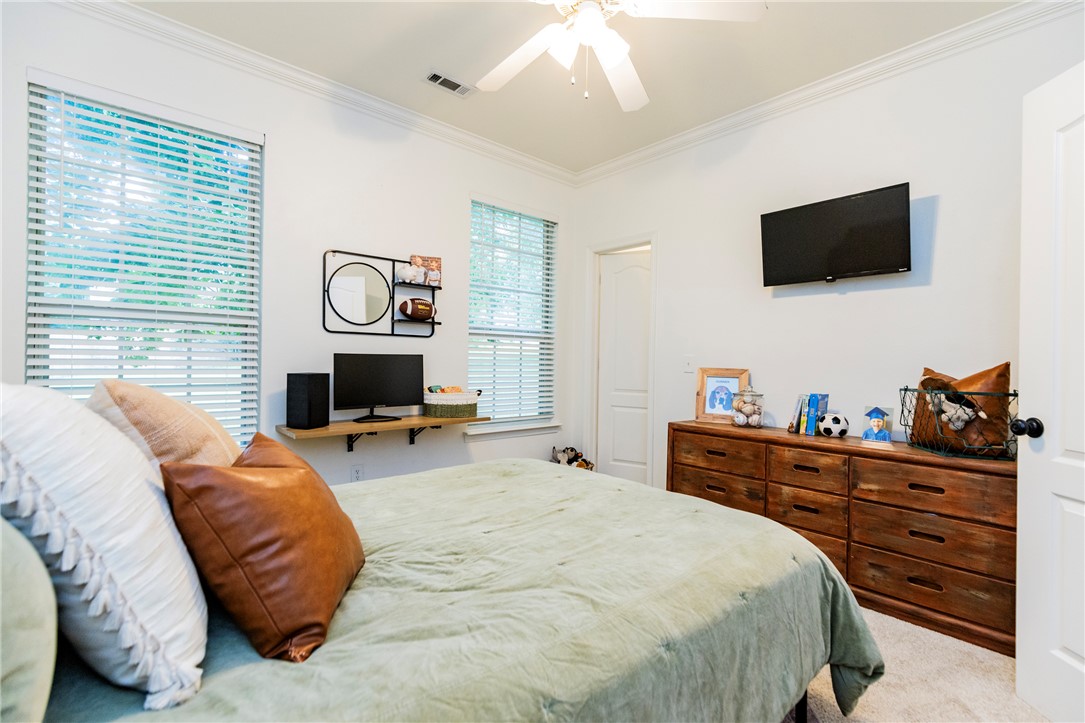 Wellington Heights Ph II Cave Spgs - Residential