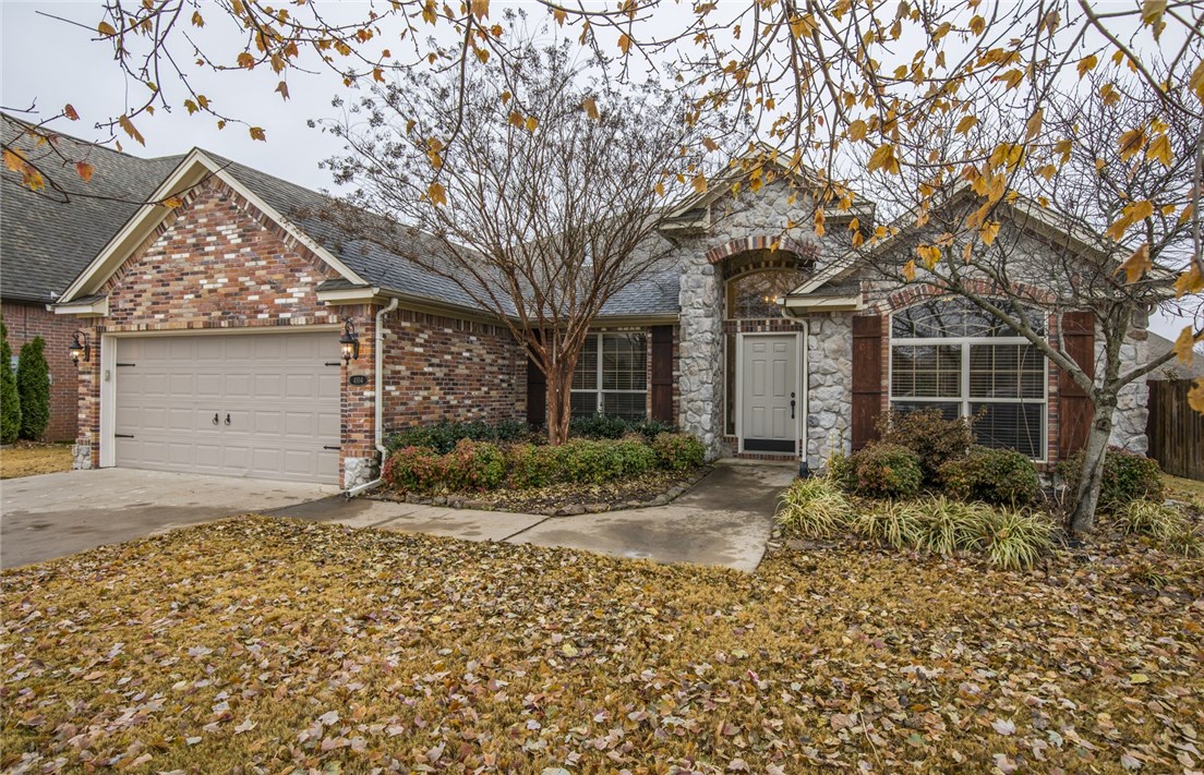 Well established neighborhood, Walking distance to community pavilion, pool, playground and greenway, near to elementary, middle and jr. high school. 4 bedrooms plus bonus (office) 2 bath. NEWELY updated kitchen, NEW paint, flooring and light fixtures.  $40,000 Solar Panel installed, sellers electric bill never exceeds $20. This home is move in ready.