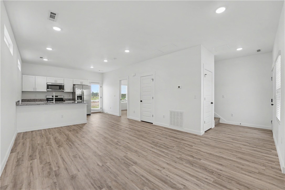 FEATHERSTON WEST SUB PH 1-CENTERTON - Residential