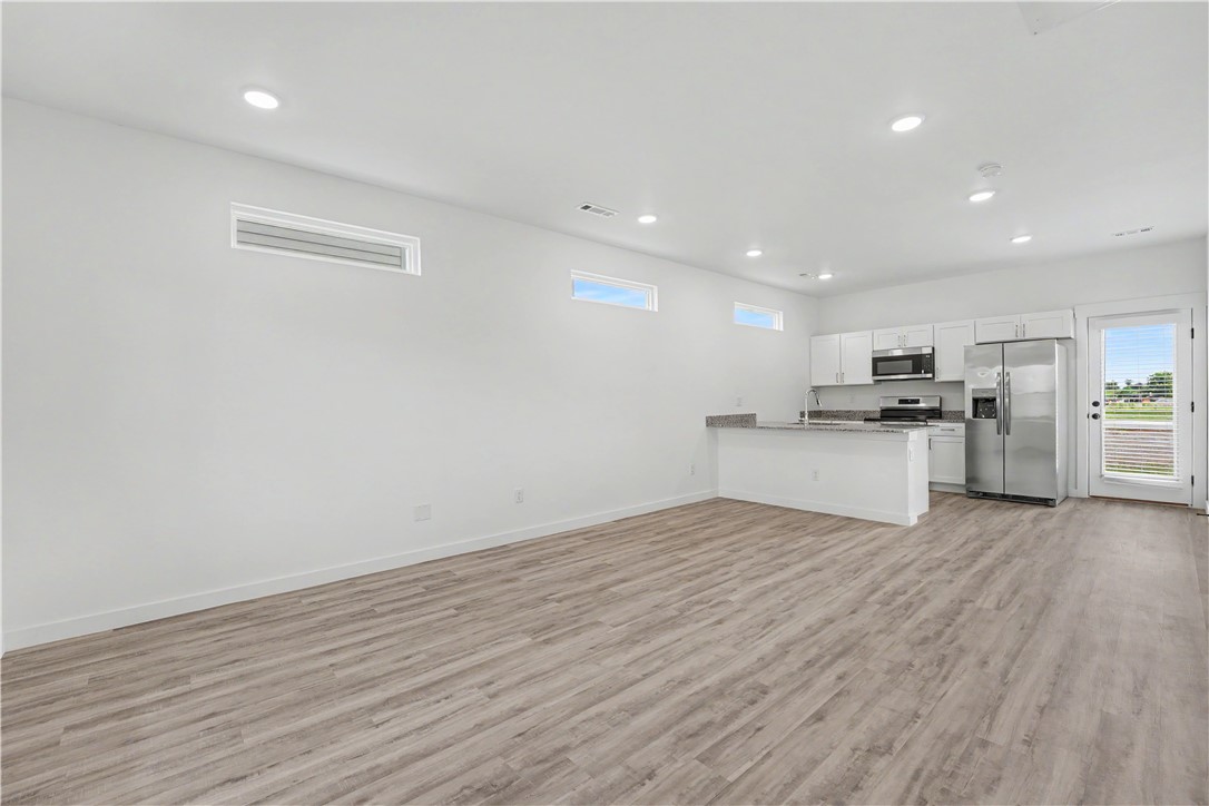 FEATHERSTON WEST SUB PH 1-CENTERTON - Residential