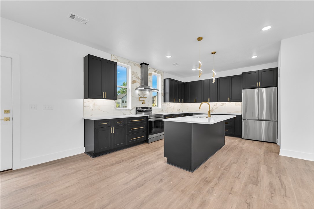 TAYLOR SUB-ROGERS - Residential