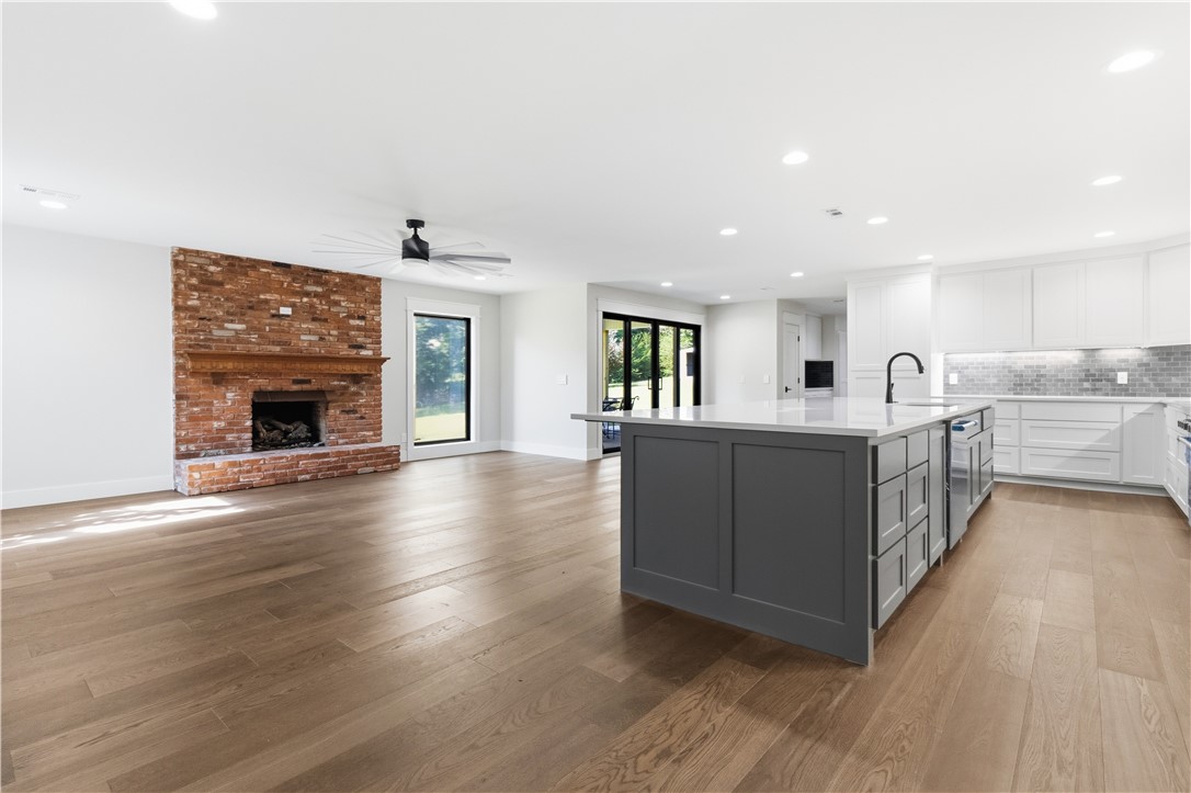 Oaks Manor Sub - Residential