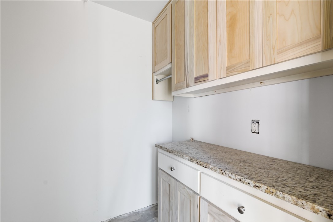 Oaks Manor Sub - Residential