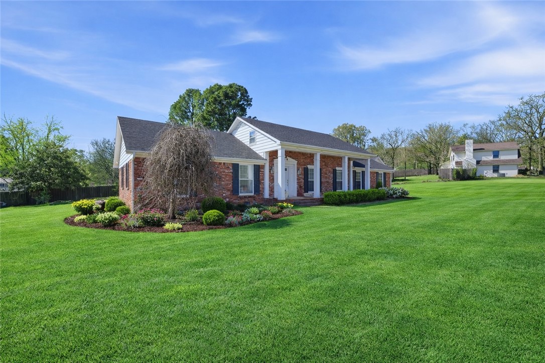 Oaks Manor Sub - Residential