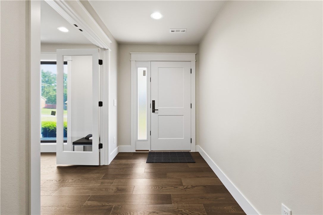 Oaks Manor Sub - Residential