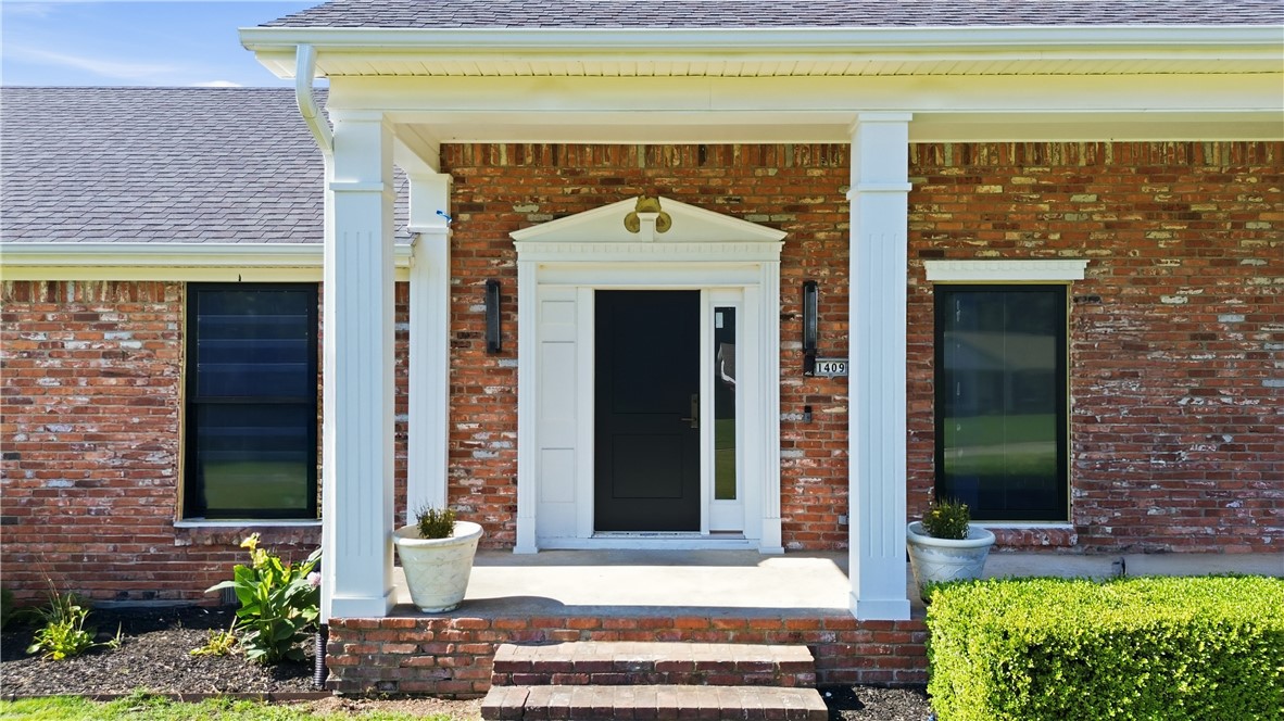 Oaks Manor Sub - Residential