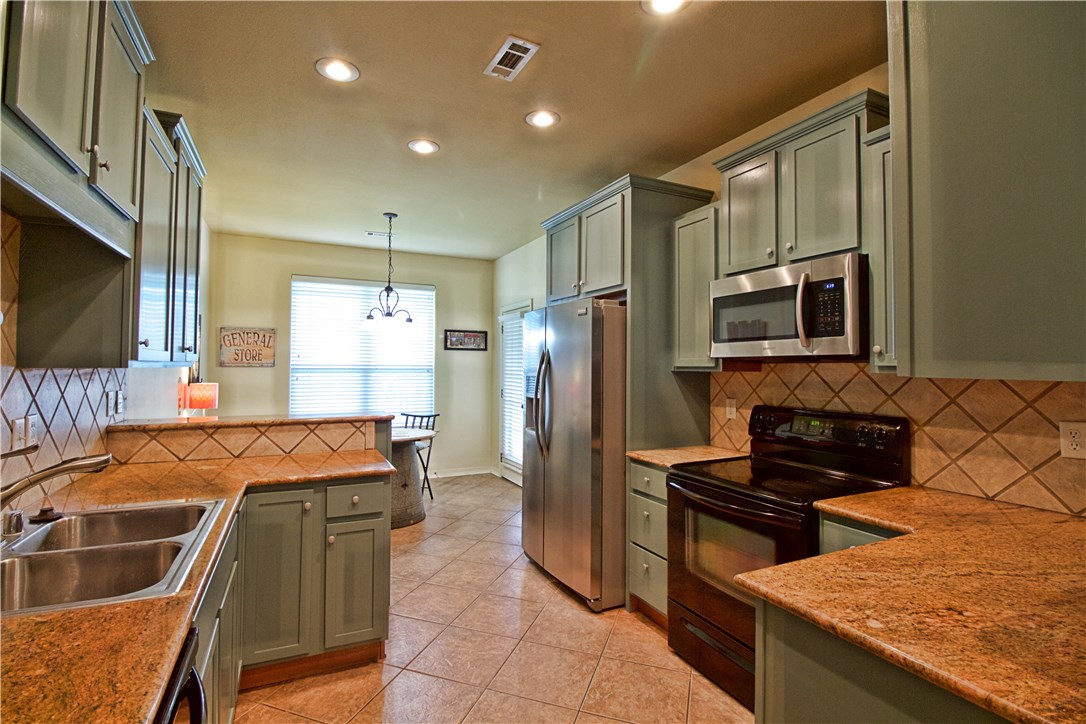 Briar Chase Sub Bentonville - Residential