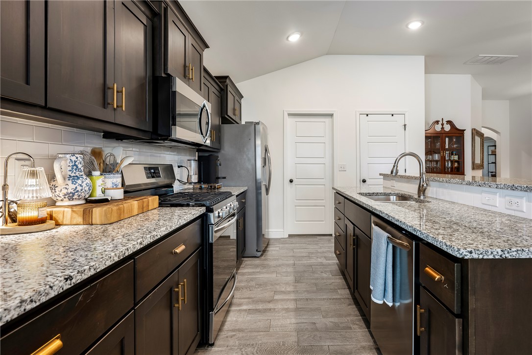 Avalon Sub Ph 1 Pea Ridge - Residential Lease