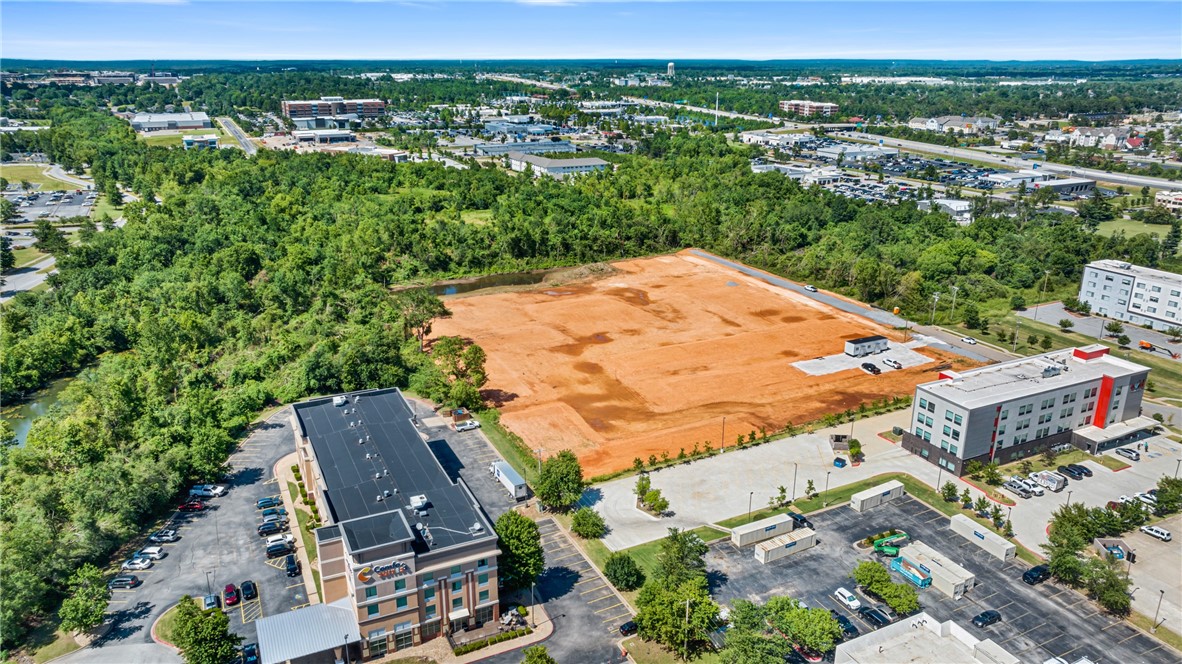 MEDLIN MEADOWS SUB PH 2-BENTONVILLE - Residential