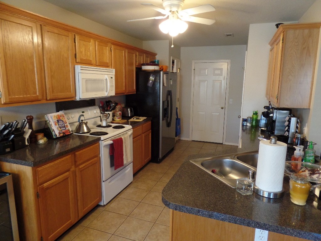 Hico Manor Sub Siloam Spgs - Residential