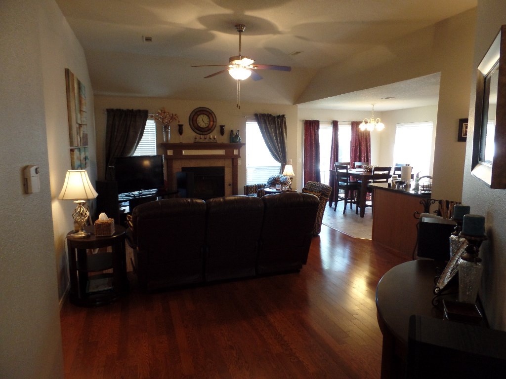 Hico Manor Sub Siloam Spgs - Residential