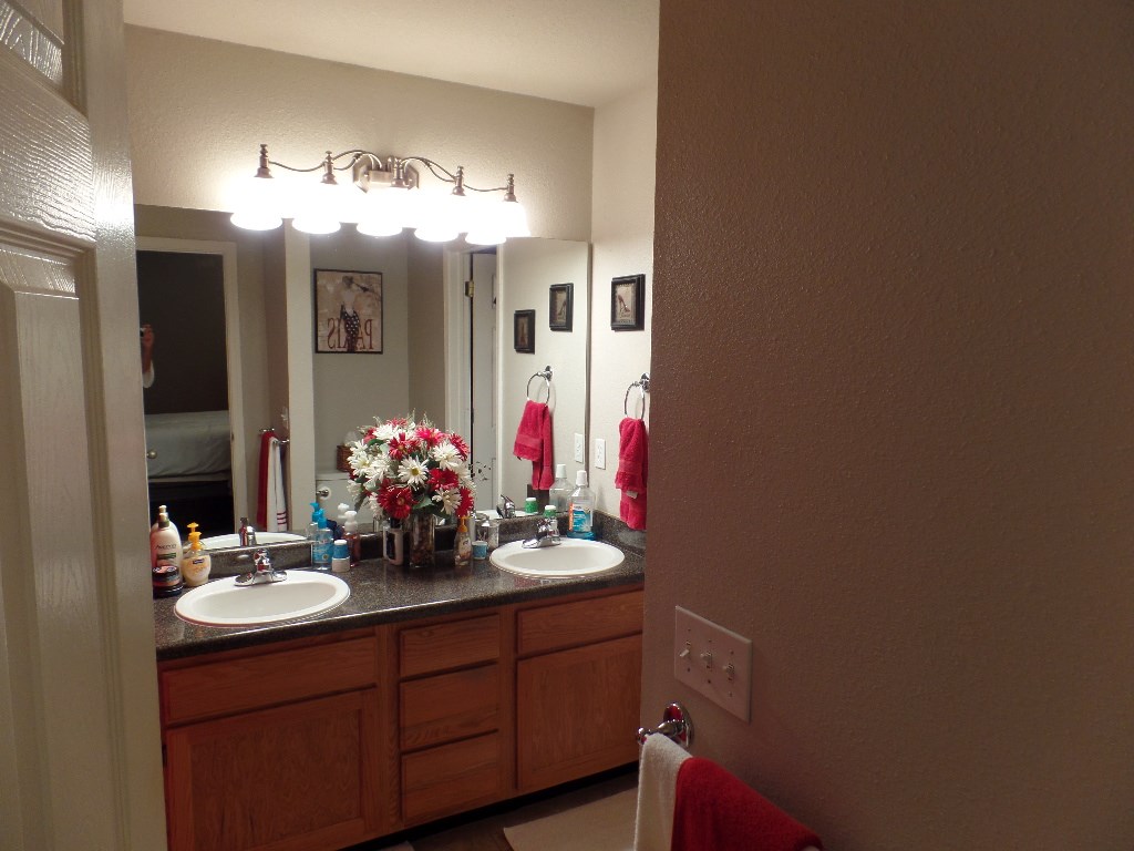 Hico Manor Sub Siloam Spgs - Residential