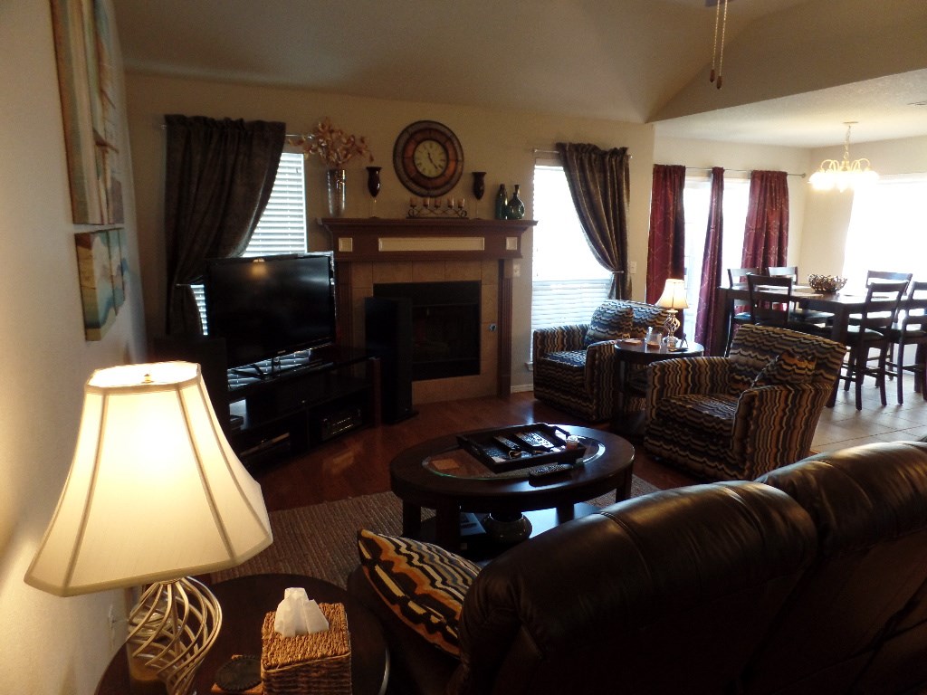 Hico Manor Sub Siloam Spgs - Residential