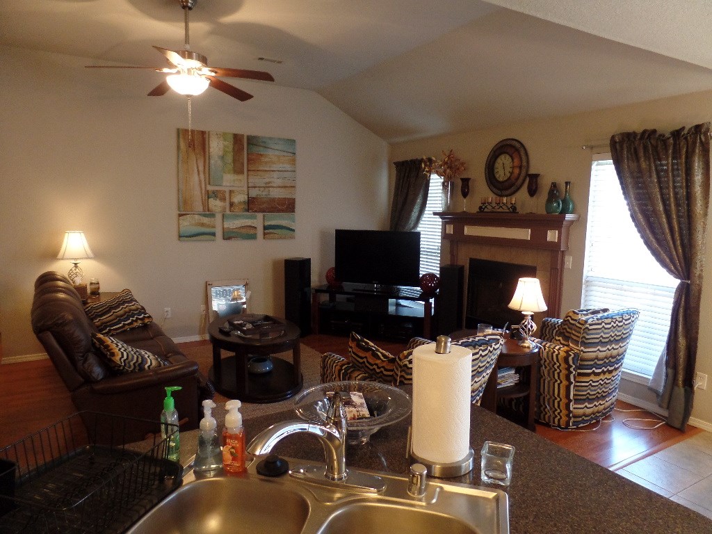Hico Manor Sub Siloam Spgs - Residential