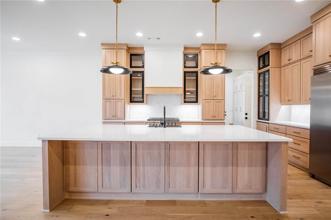 Aurora Heartbeat - Residential