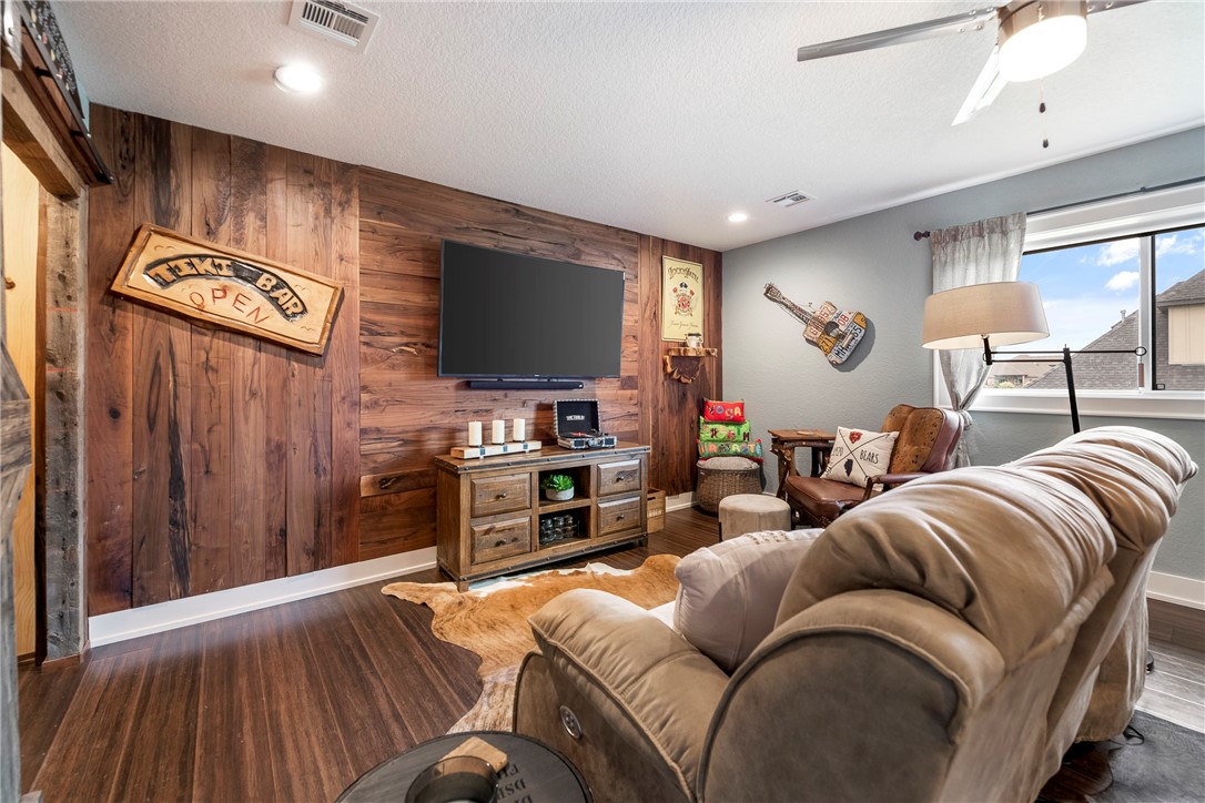 Otter Creek Estates Ph I Cave Spgs - Residential