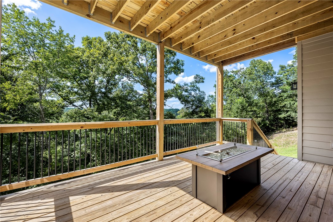 Bluffs Sub, The Bentonville - Residential