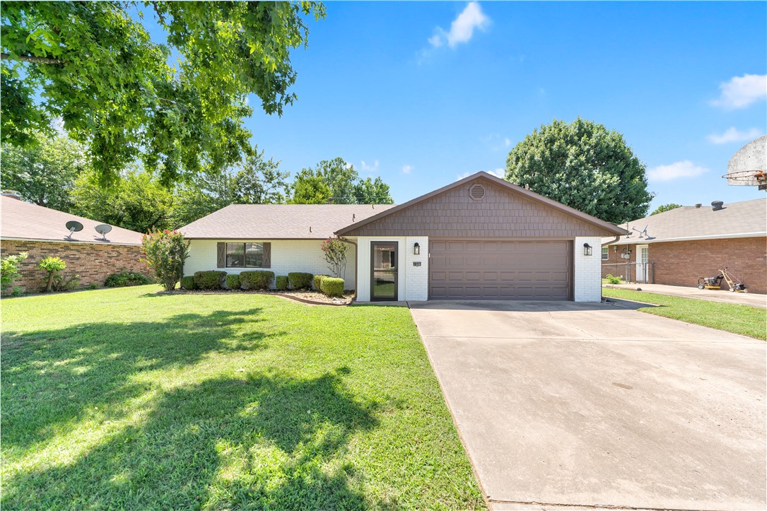 Location, Location, Location. Welcome to 1508 SE S Street, where comfort, convenience, and modern updates come together in one of Northwest Arkansas' most desirable locations. Just steps away from the new Walmart Home Office Campus, vibrant Downtown Bentonville, Crystal Bridges Museum, shopping, dining, parks, and the area's extensive trail system, this home offers an unbeatable lifestyle.

Inside, you'll find 3 spacious bedrooms, 2 beautifully remodeled bathrooms, and an additional flex room that can easily serve as a home office, playroom, guest room, workout space, or hobby room. The completely renovated bathrooms feature stylish finishes that add a fresh, modern touch to the home.
Whether you're looking for a primary residence or an investment opportunity in the heart of Bentonville, this property offers exceptional value in a highly sought after location.
Don't miss your chance to own a move in ready home just minutes from everything Bentonville has to offer.
