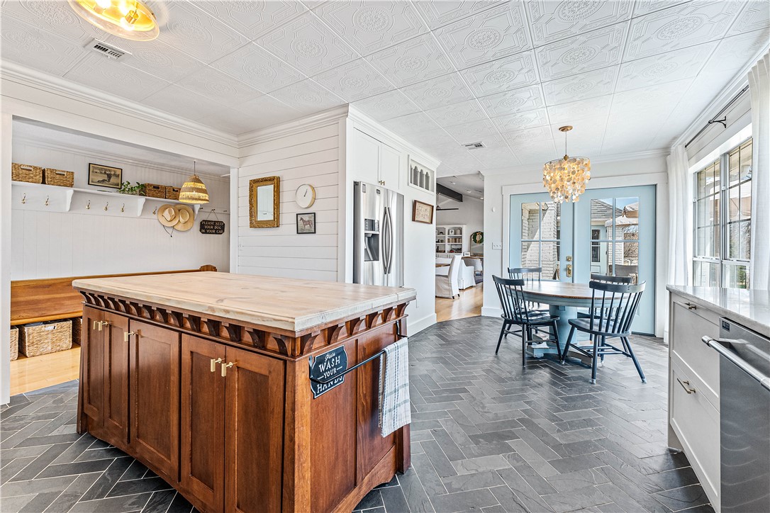Pleasant Acres Sub Rogers - Residential