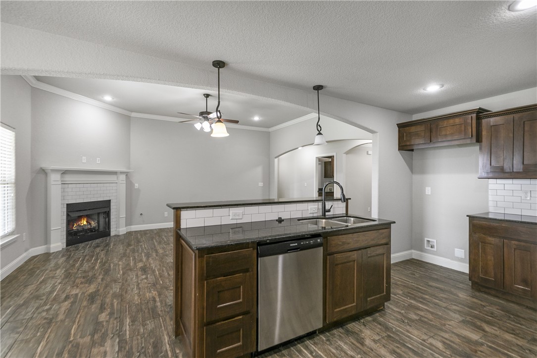 Forest Park Centerton - Residential Lease