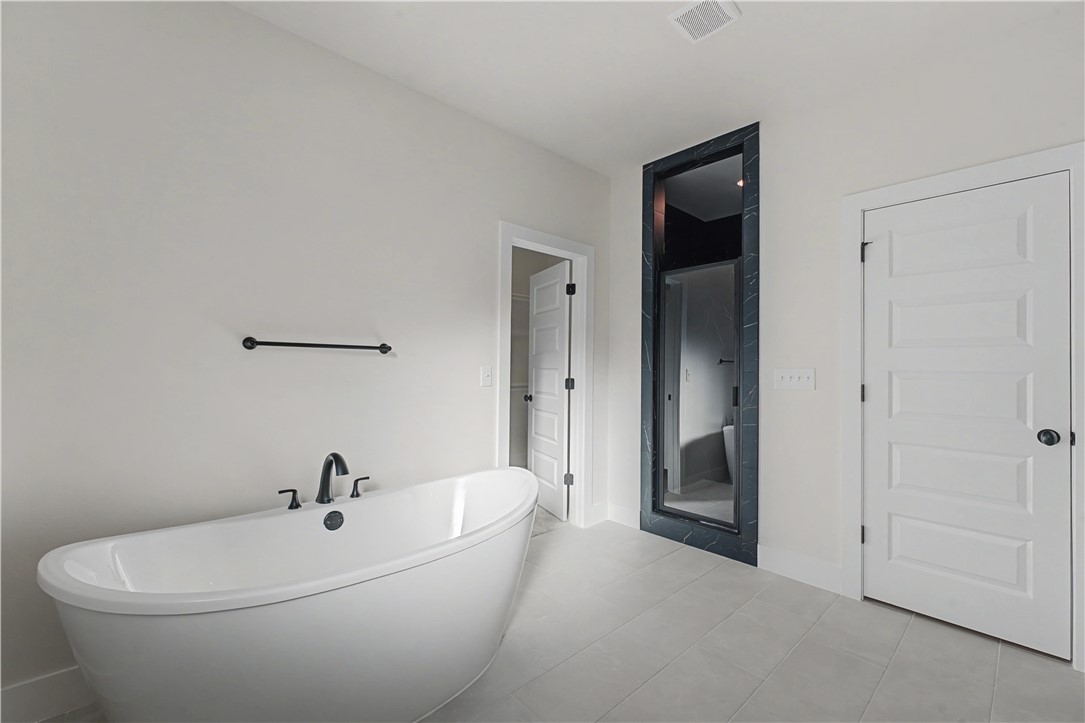 MAPLE ESTATES PH III-CENTERTON - Residential