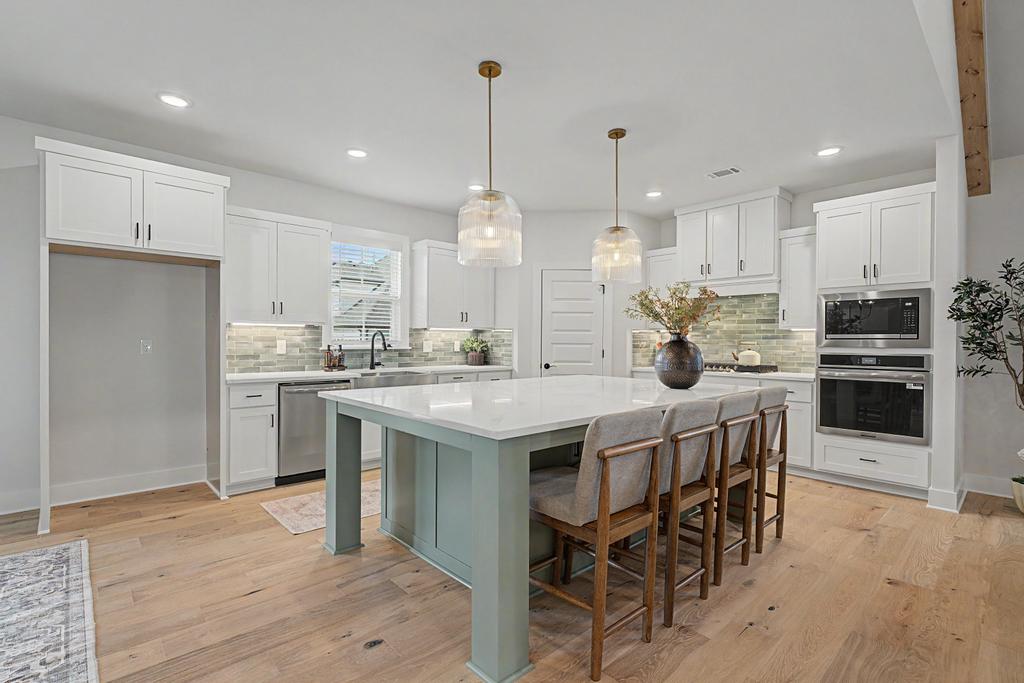 MAPLE ESTATES PH III-CENTERTON - Residential