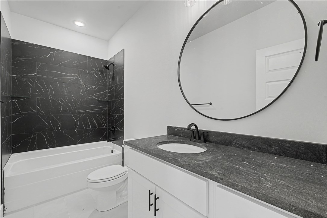 MAPLE ESTATES PH III-CENTERTON - Residential