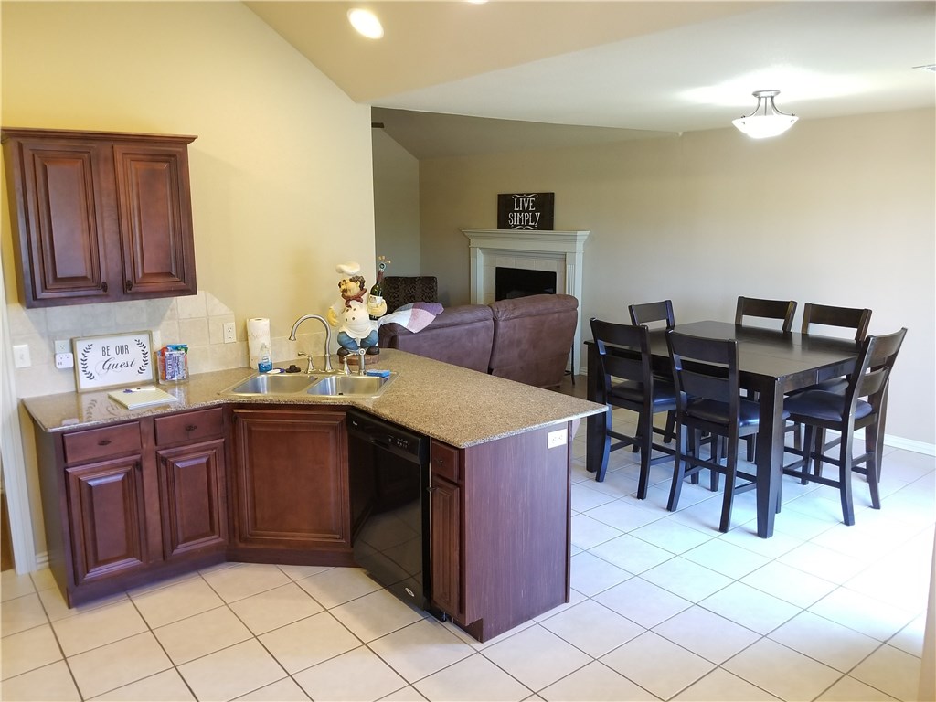 Post Meadows Rogers - Residential
