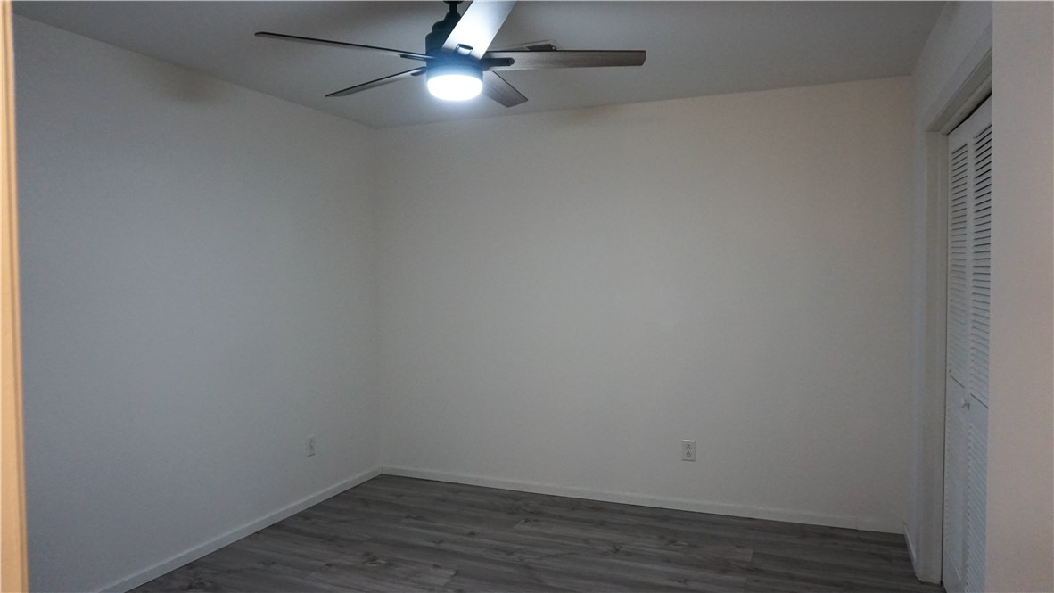 Townhouse Tct 3 A/K/A Drake Court Bvv - Residential