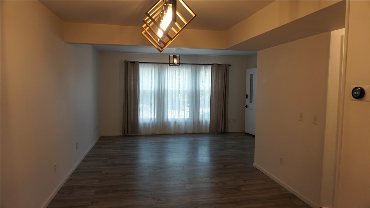 Townhouse Tct 3 A/K/A Drake Court Bvv - Residential