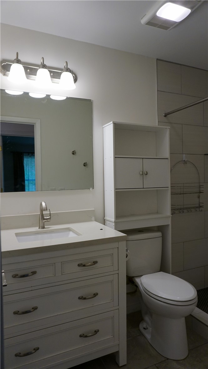 Townhouse Tct 3 A/K/A Drake Court Bvv - Residential
