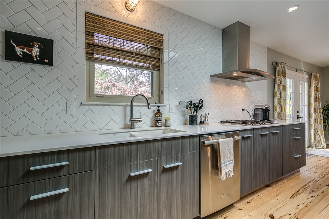 Lakeview - Residential