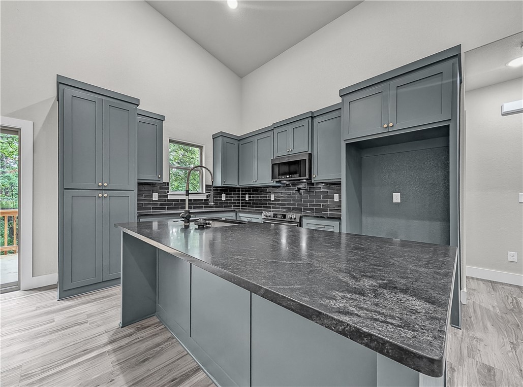 Bedford Sub Bvv - Residential
