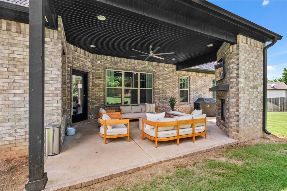 Clarendon Heights Bentonville - Residential