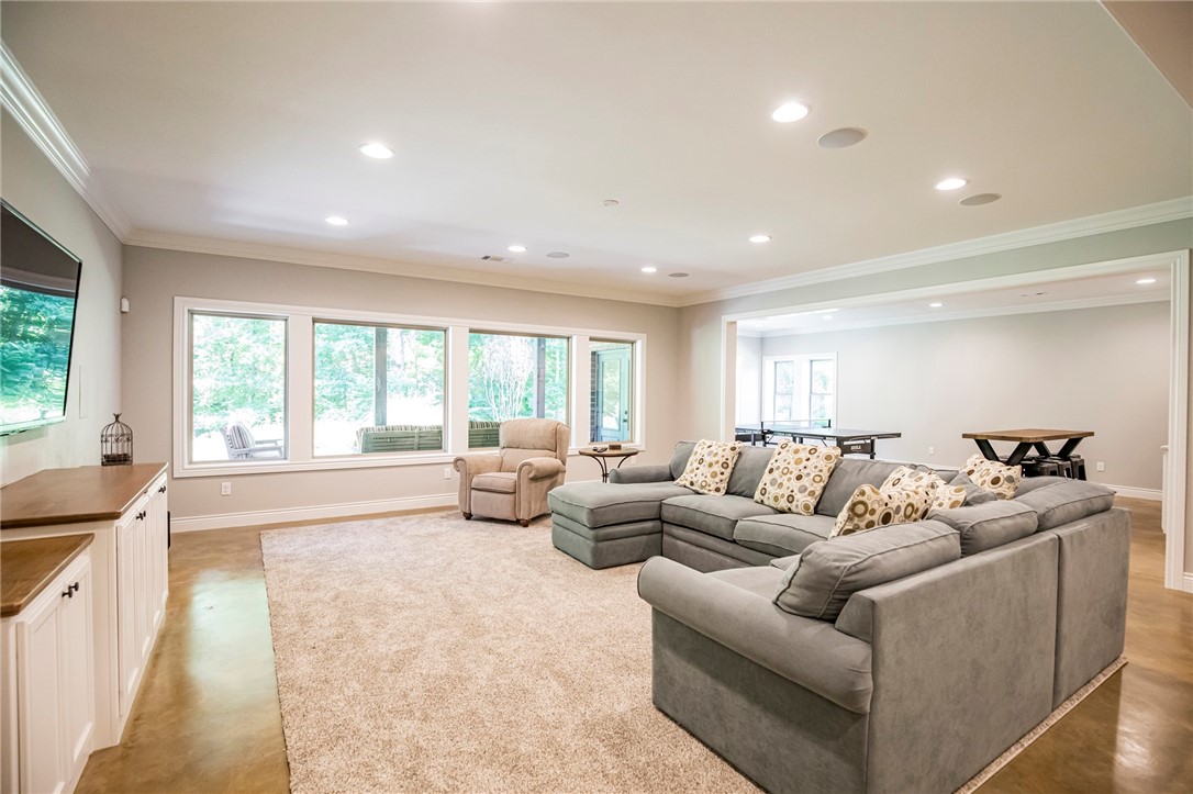 Oak Tree Centerton - Residential