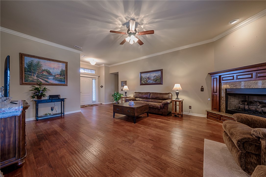 Black Springs - Residential