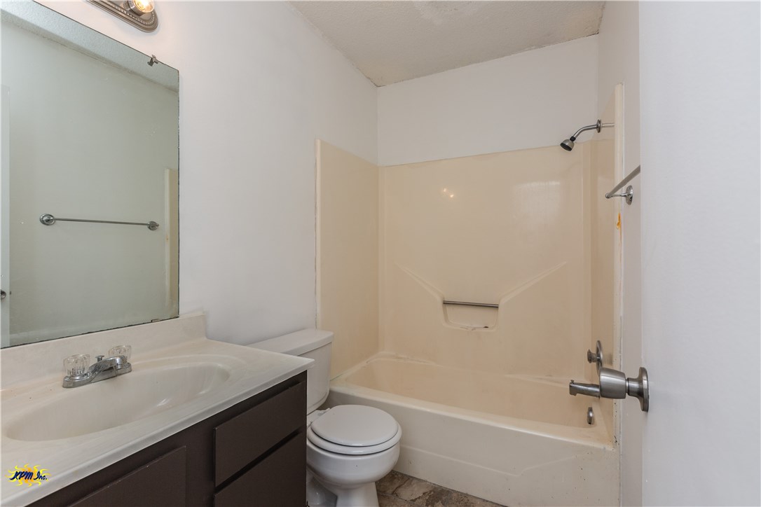 Bradford Place Condo Hpr - Residential