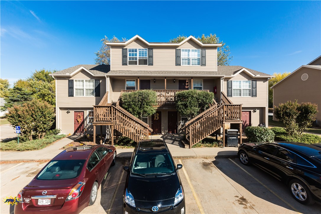 Bradford Place Condo Hpr - Residential