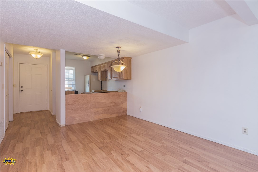 Bradford Place Condo Hpr - Residential
