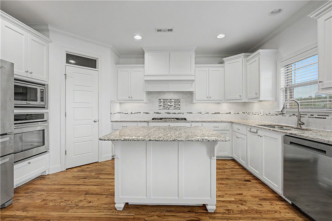 Iveys Ph I, The Rogers - Residential