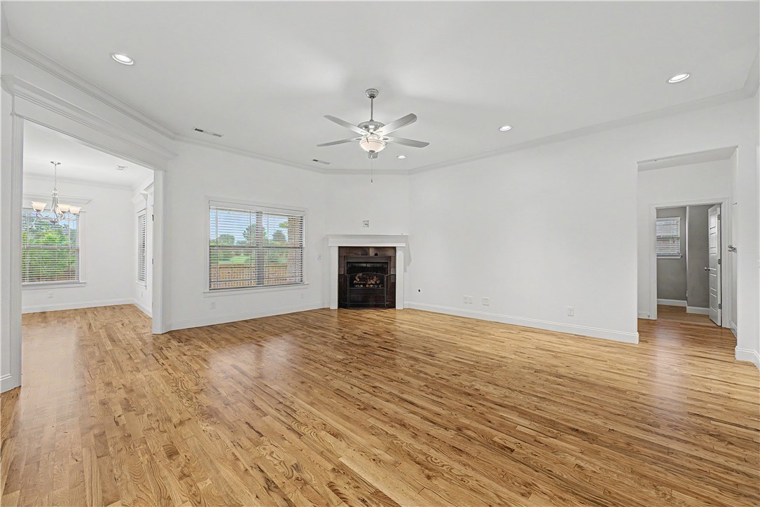 Iveys Ph I, The Rogers - Residential