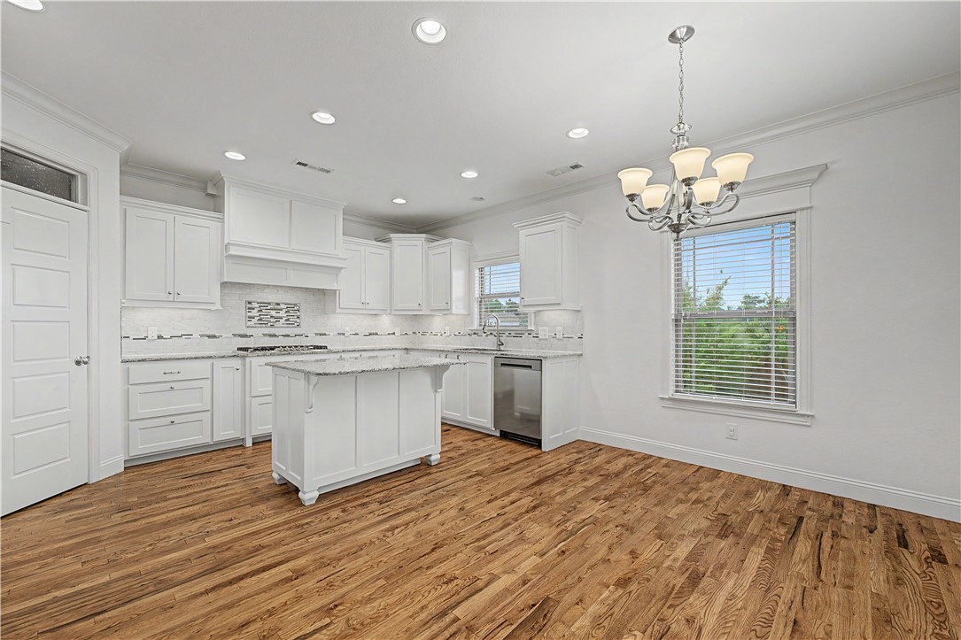 Iveys Ph I, The Rogers - Residential