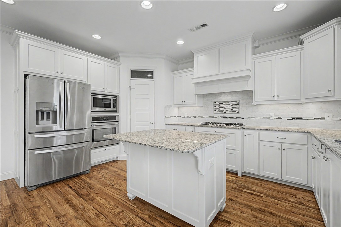 Iveys Ph I, The Rogers - Residential