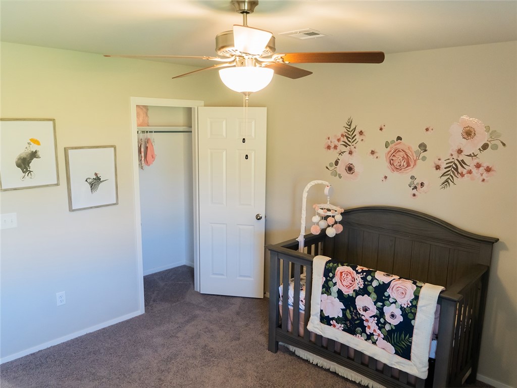 WALNUT HILL SUB PH VI-PEA RIDGE - Residential
