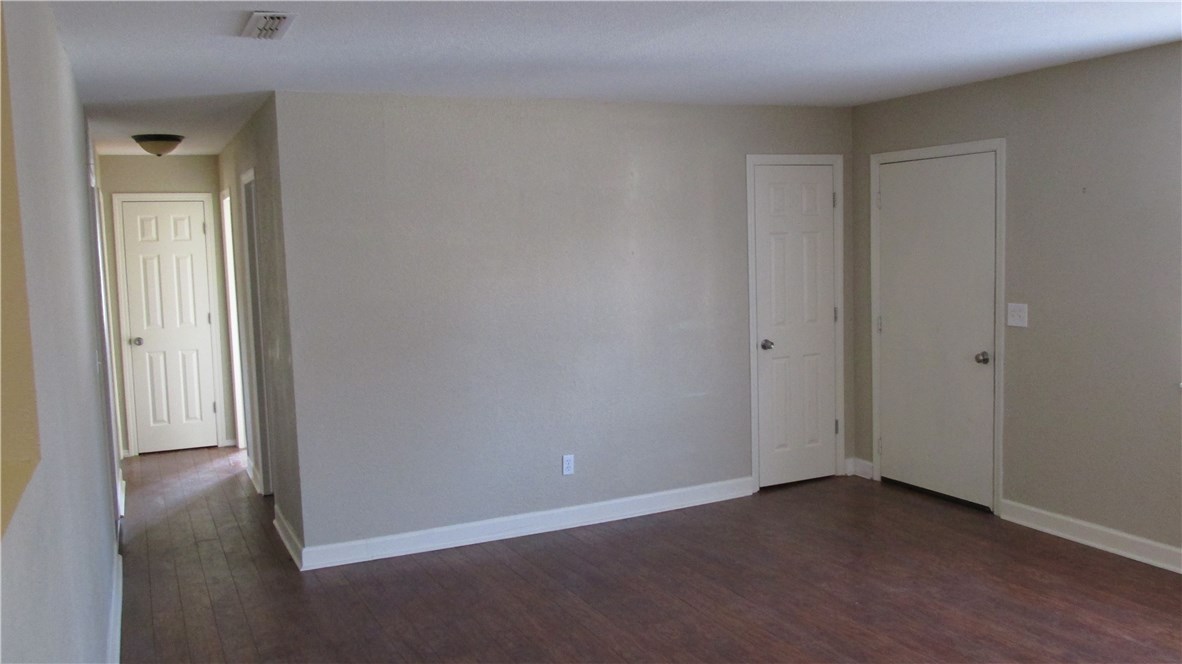 Springdale Outlots - Residential Lease
